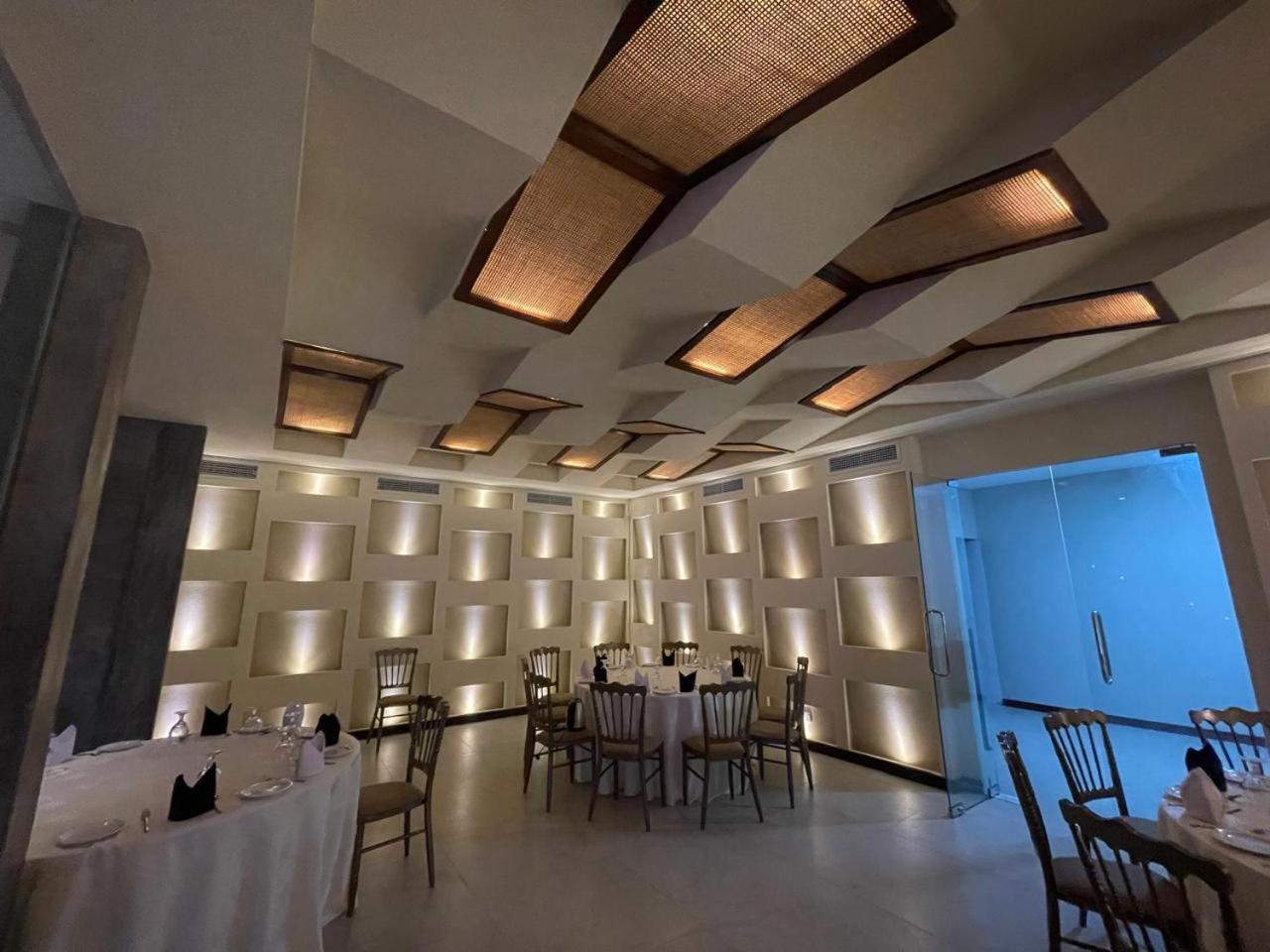 Hotel Grand Amanee Ratnapura Ngoại thất bức ảnh